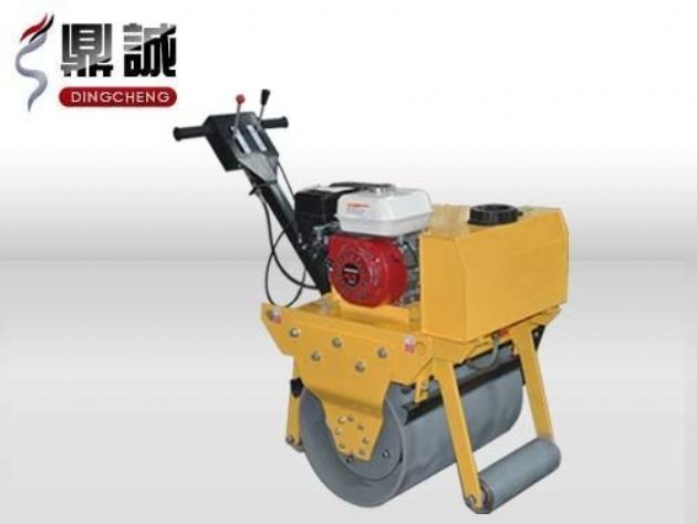 点击查看详细信息<br>标题：轻型手扶式单钢轮压路机 阅读次数：12535