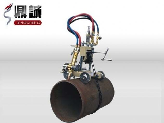 点击查看详细信息<br>标题：手摇式管道切割机 阅读次数：4660