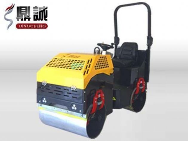 点击查看详细信息<br>标题：1吨全液压振动压路机 阅读次数：14176